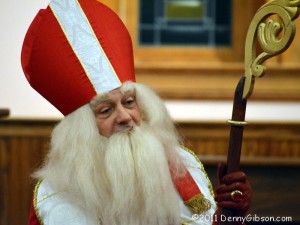 Saint Nicholas at Dickens of a Christmas