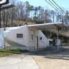 Powell (airplane) gas station, Knoxville, TN